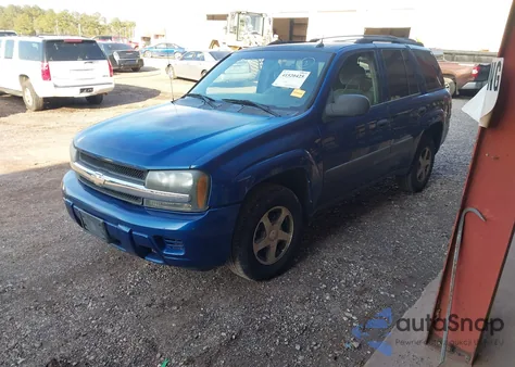 2005 Chevrolet Trailblazer Ls from USA, damaged, VIN 1GNDS13S152176511